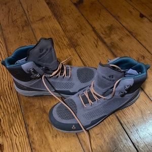 Vasque Breeze LT NTX Hiking Boots